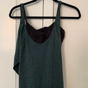 Lululemon tank with built in bra